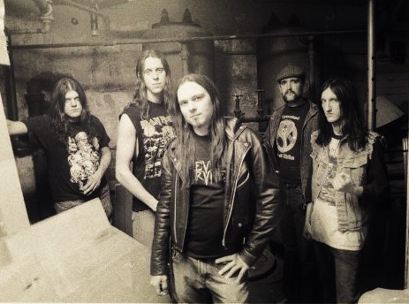 EVIL SURVIVES - Powerkiller                        