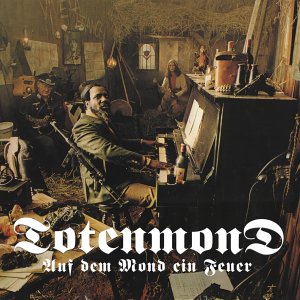 TOTENMOND - Auf dem mond ein baum