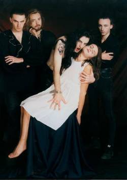 XIII.STOLETÍ - Metropolis                         