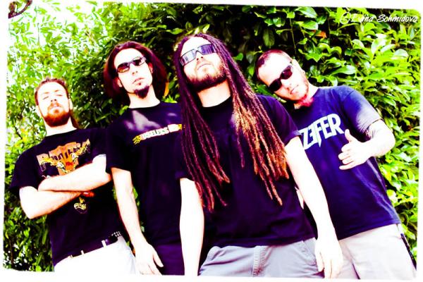 BETZEFER - Freedom to the slave makers        