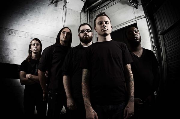 CORPUS CHRISTI - Darker shades of white             